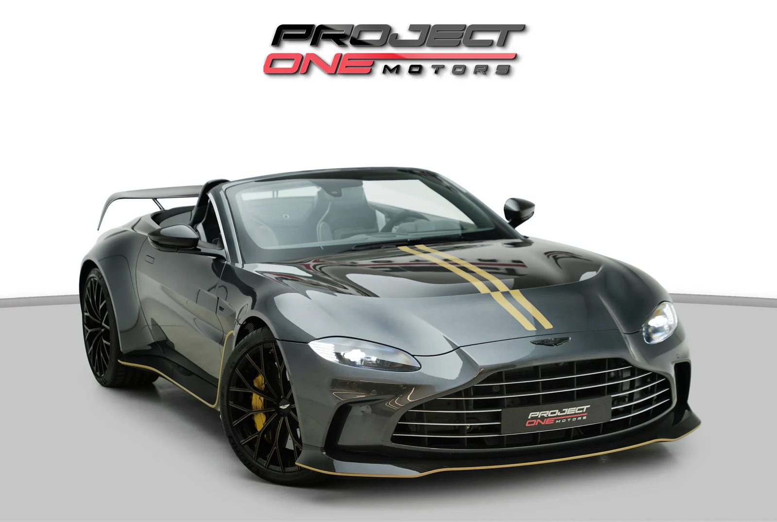 2023 Aston Martin Vantage V12 - photo 1