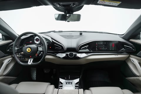 2026 Ferrari Purosangue Standard interior