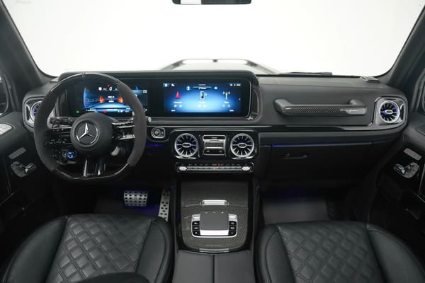 2025 MERCEDES BENZ BRABUS 800 interior