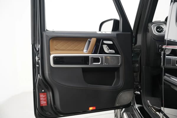 2023 MERCEDES BENZ AMG G63 interior