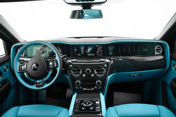 2025 ROLLS ROYCE CULLINAN BLACK BADGE WITH WARRANTY AND SERVICE CONTRACT interior