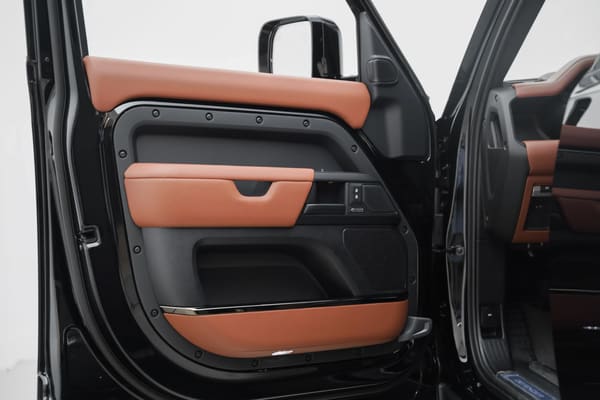 2026 LAND ROVER DEFENDER OCTA WITH WARRANTY AND SERVICE CONTRACT interior