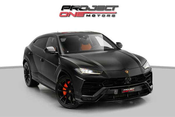 2022 LAMBORGHINI URUS