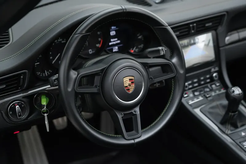 2020 Porsche 911 Speedster interior