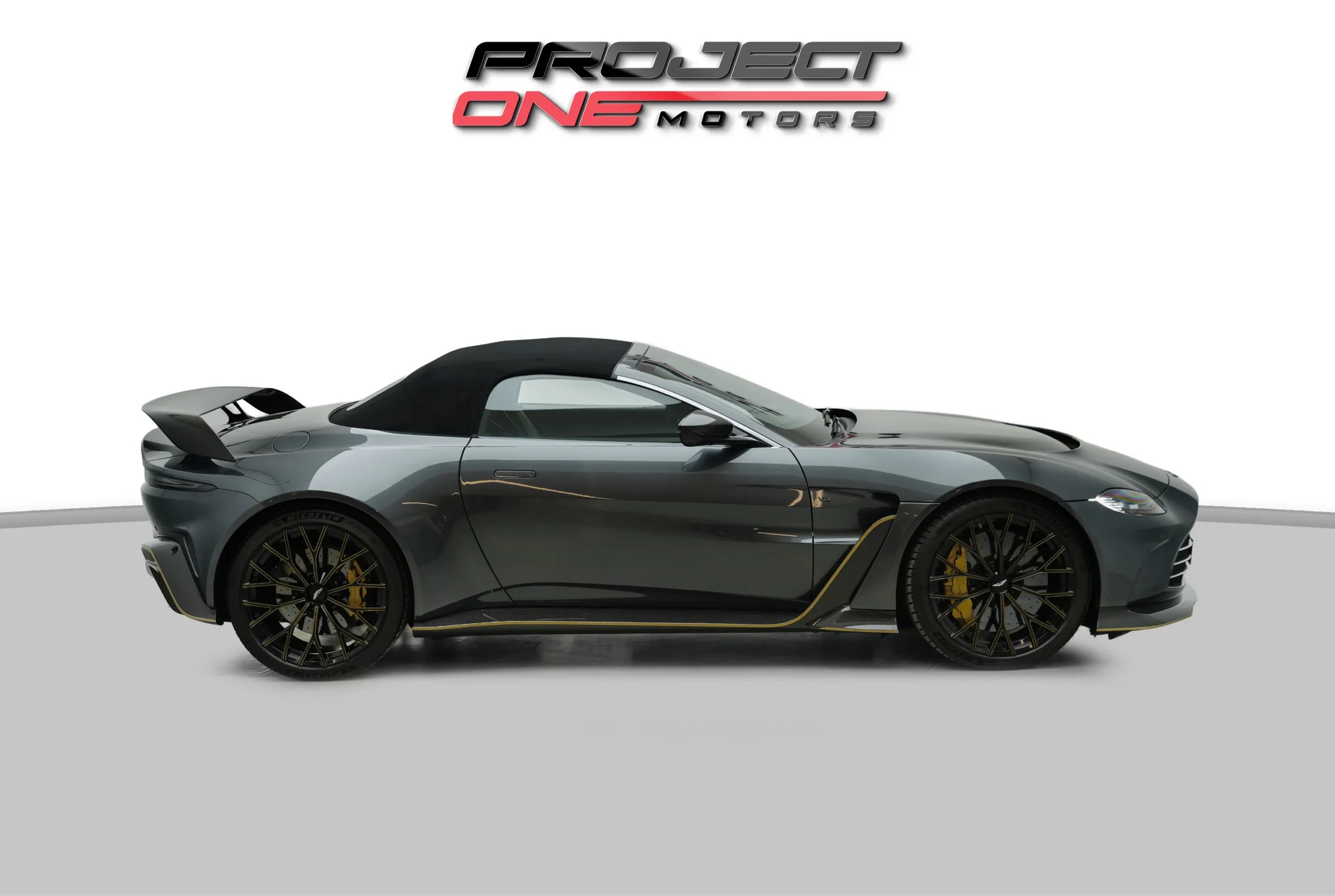 2023 Aston Martin Vantage V12