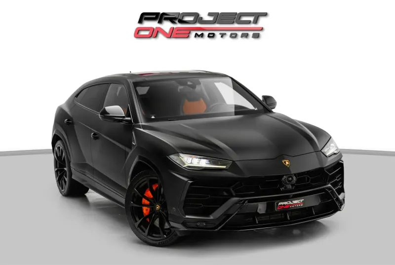2022 LAMBORGHINI URUS
