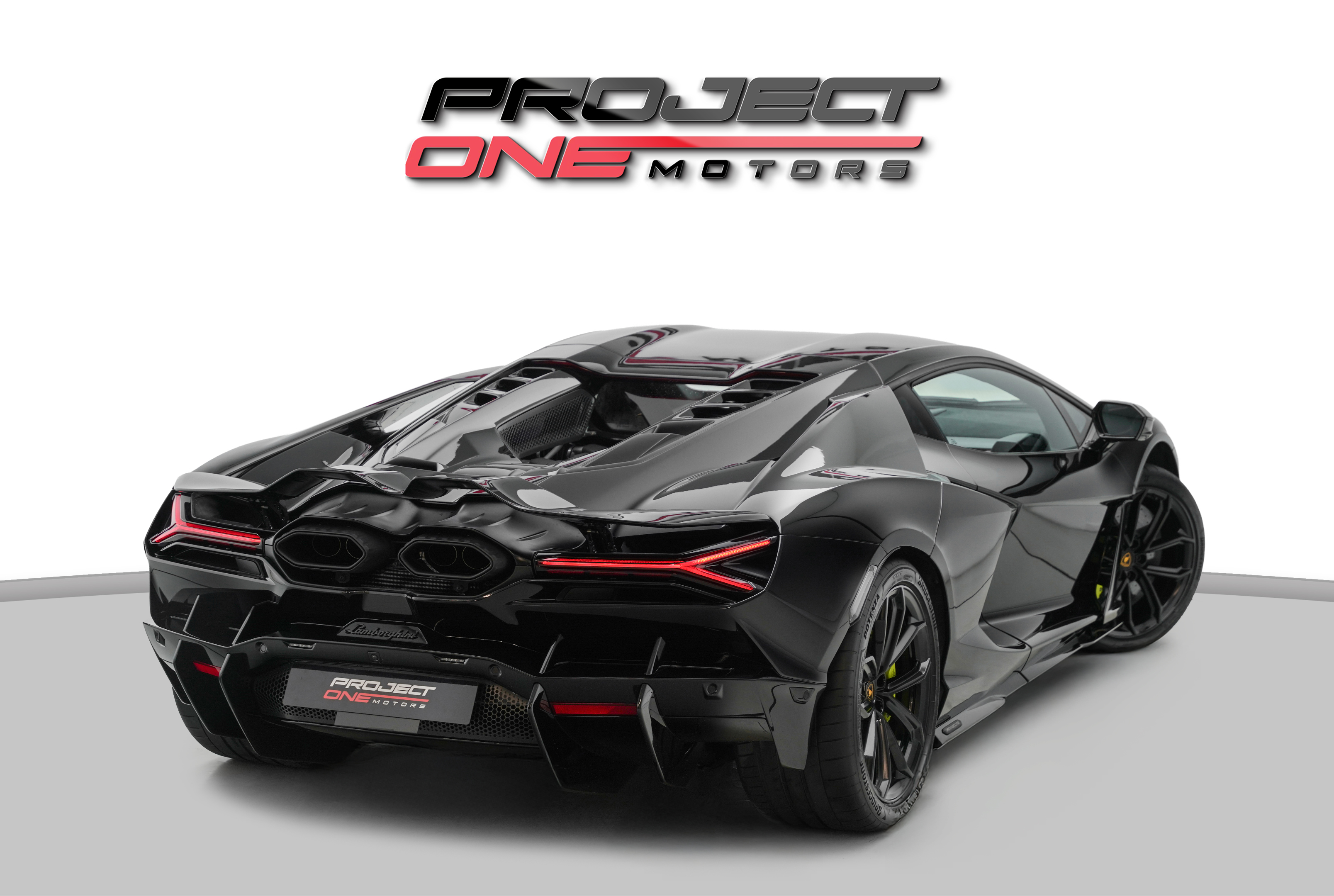 2024 Lamborghini Revuelto