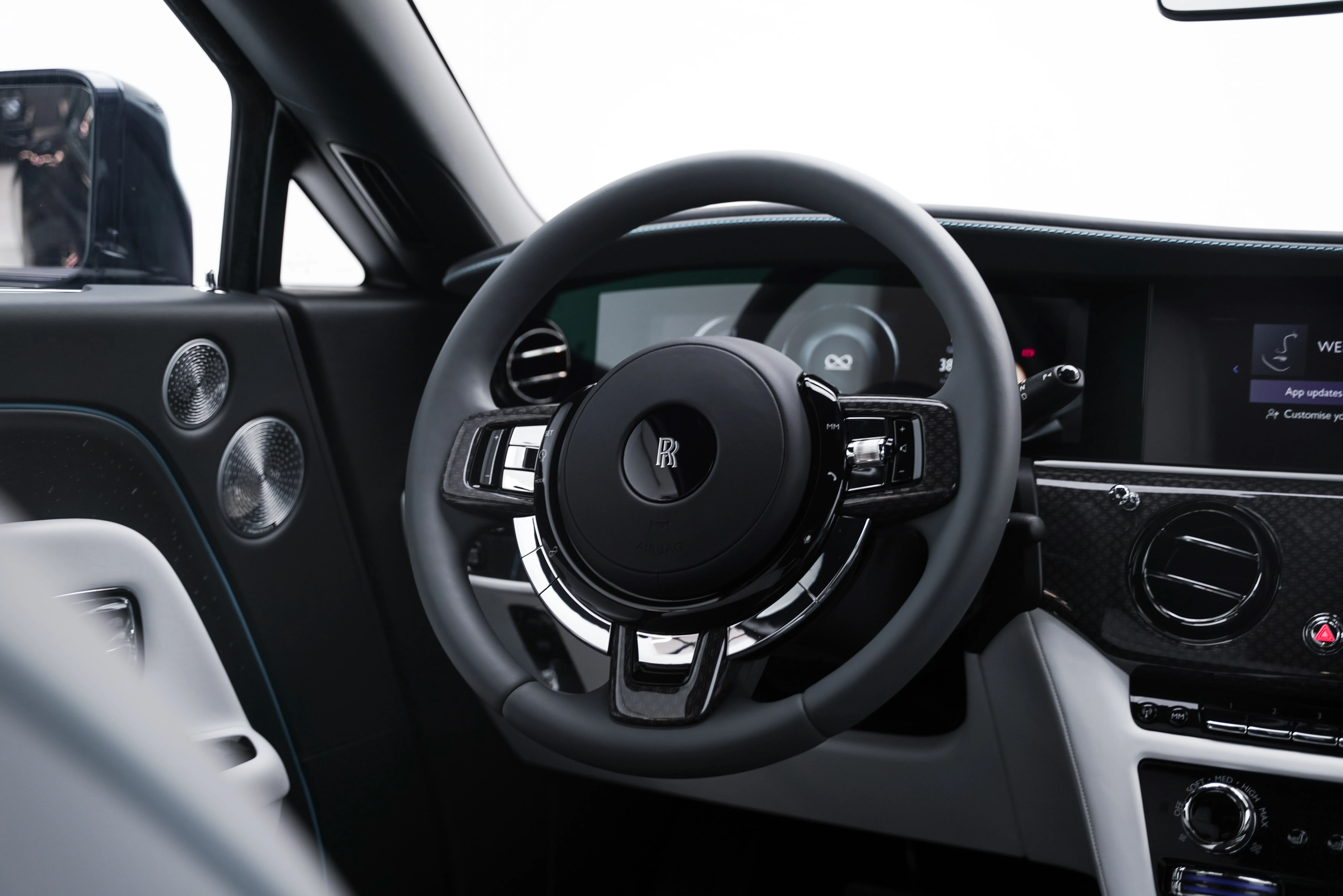 2025 Rolls-Royce Spectre interior