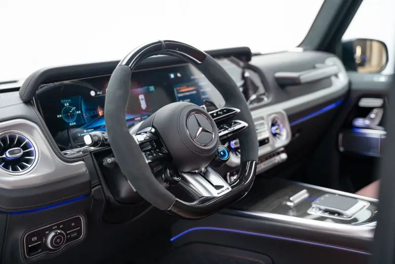 2025 MERCEDES BENZ BRABUS 800 interior