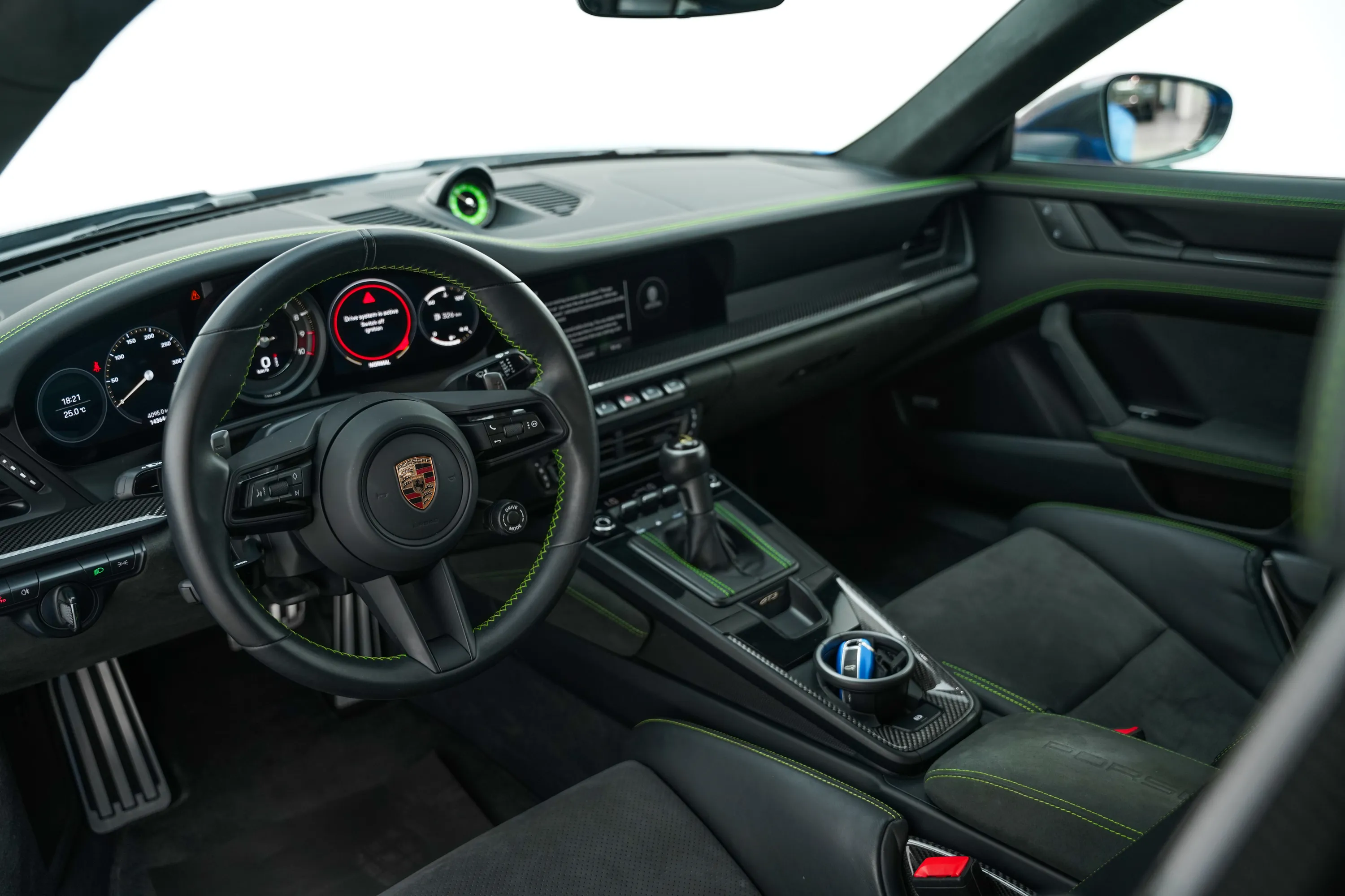 2022 Porsche 911 GT3 interior