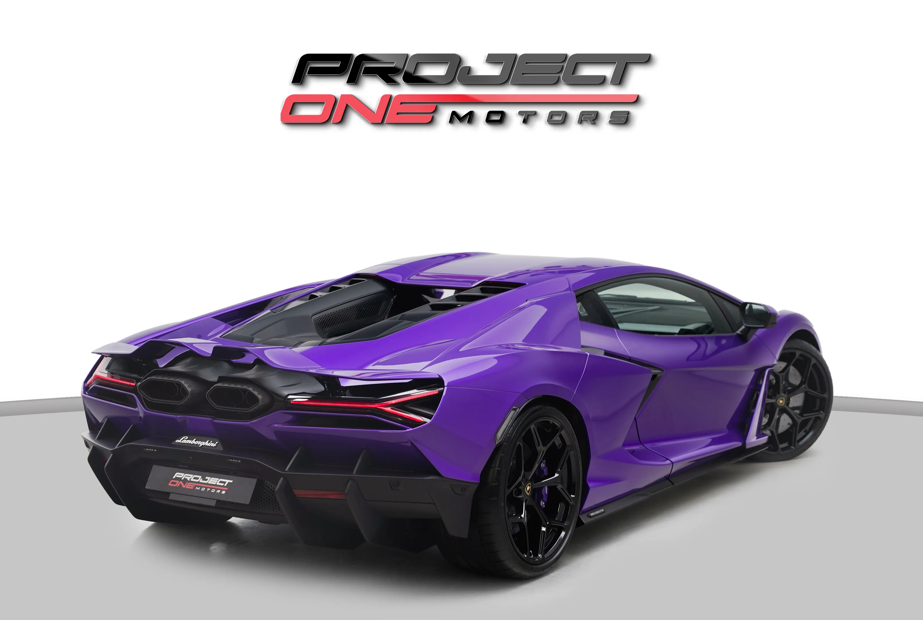 2025 Lamborghini Revuelto