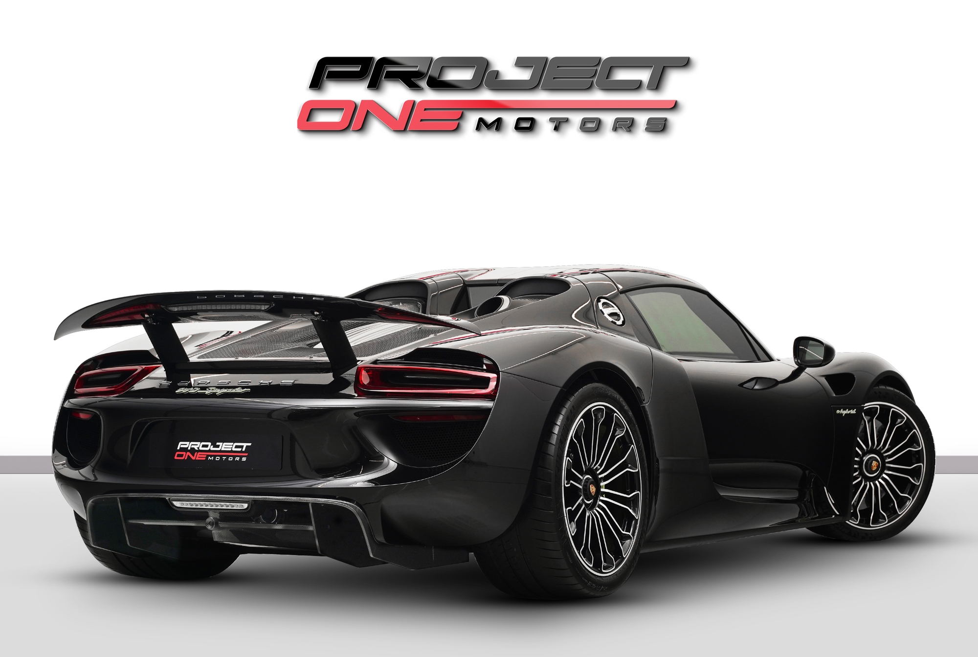 2015 PORSCHE 918 SPYDER E-HYBRID